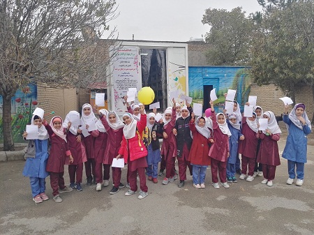 بازدید دانش آموزان در روستای کاظم اباد